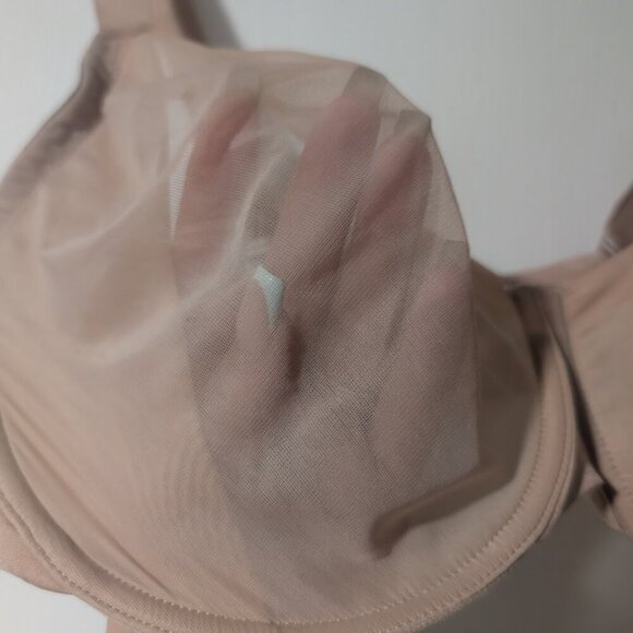 SKIMS | No Show Unlined Demi Bra In Mica 40DD - Picture 3 of 7